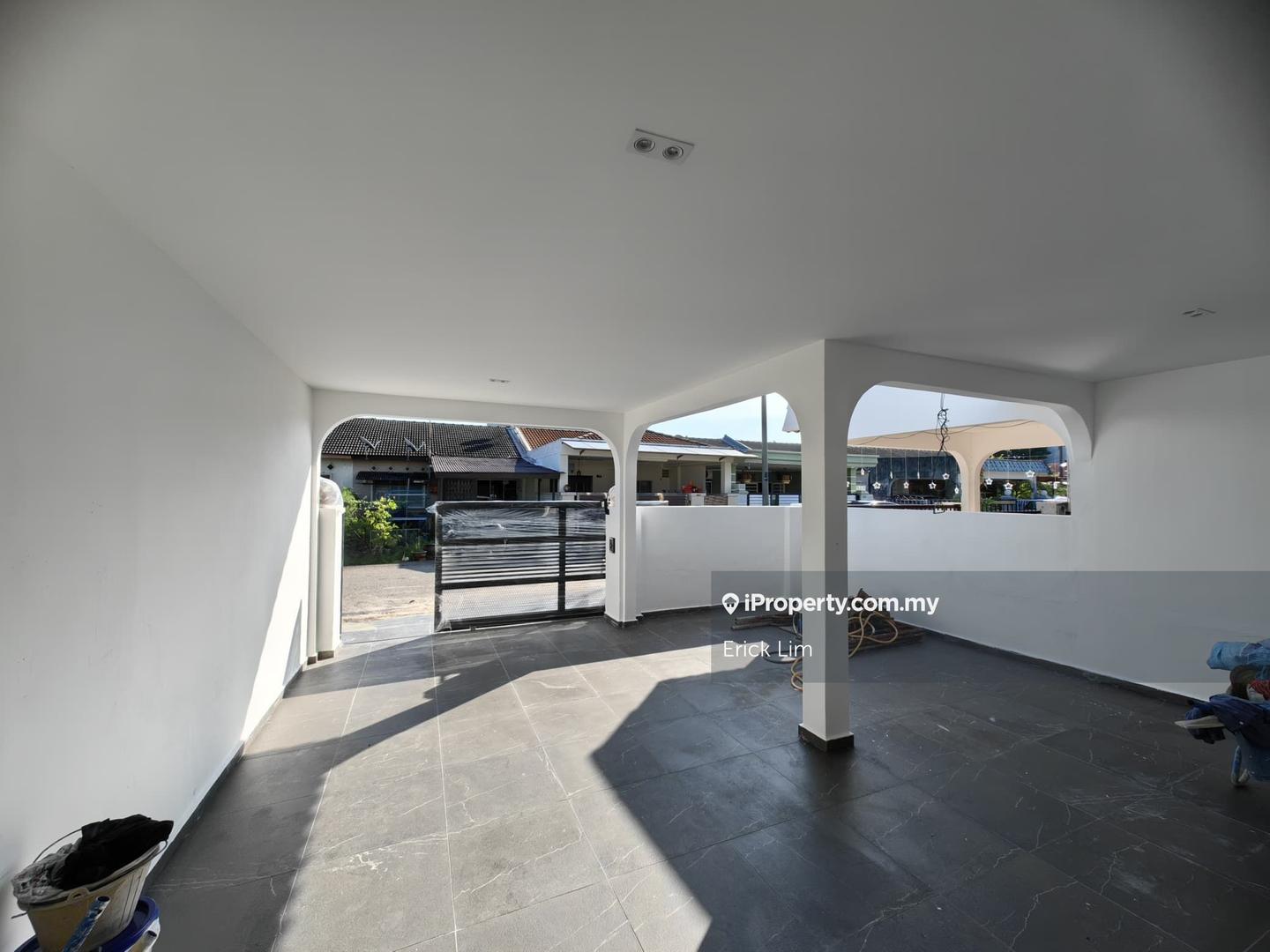 Rumah Berangkai 1.5 Tingkat untuk Dijual di Melaka, Ujong Pasir oleh Erick Lim - iProperty.com.my