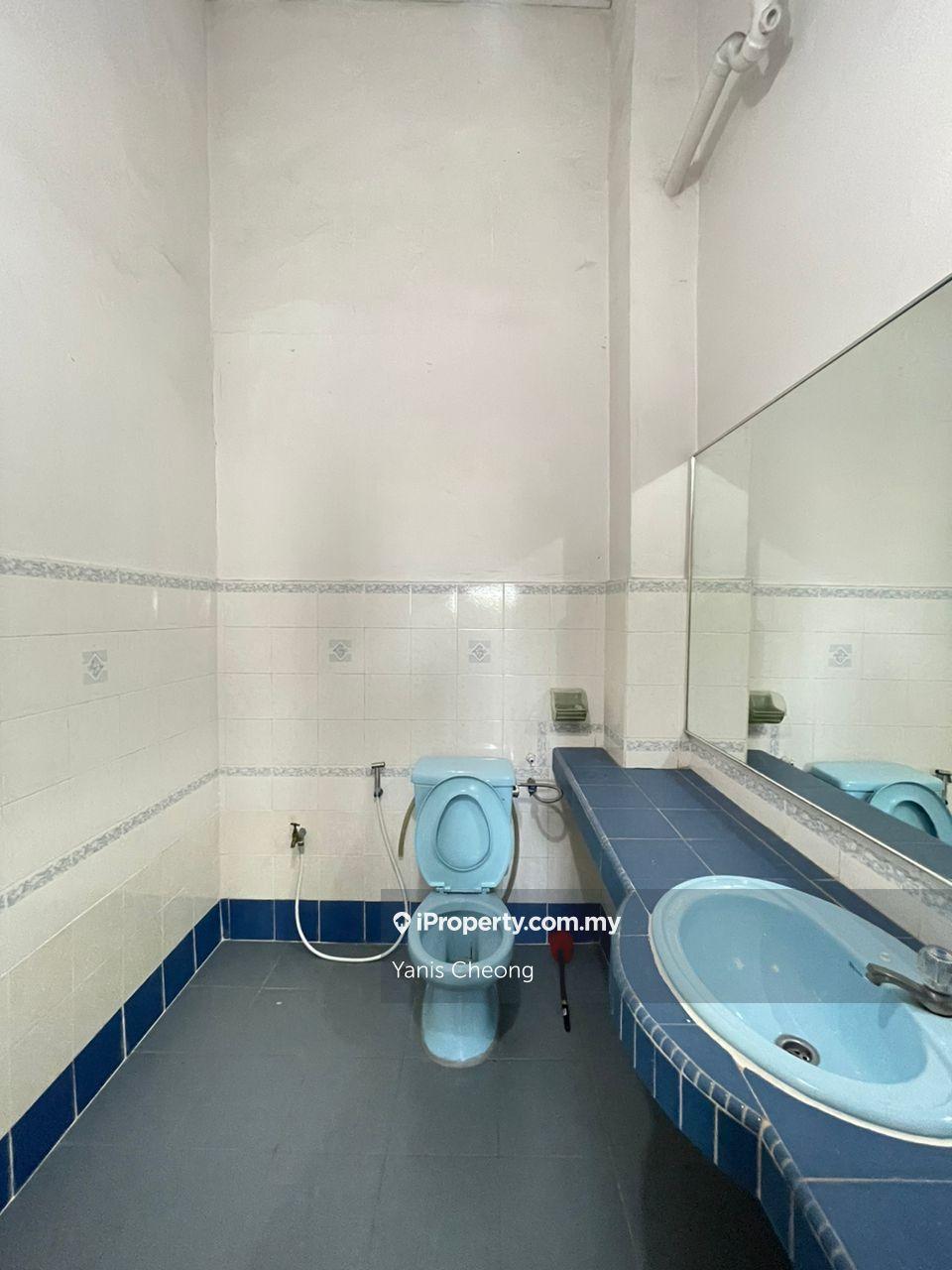 2.5-storey Terraced House for Sale in Taman Wangsa Permai, Kepong by Yanis Cheong - iProperty.com.my