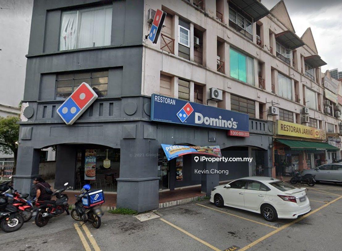 Shop-Office for Sale in 3 Storey Intermediate Shoplot, Petaling Jaya by Kevin Chong - iProperty.com.my