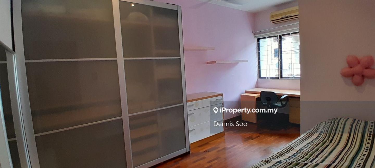 Rumah Berangkai 2.5 Tingkat untuk Dijual di Bandar Utama 6, Bandar Utama oleh Dennis Soo - iProperty.com.my