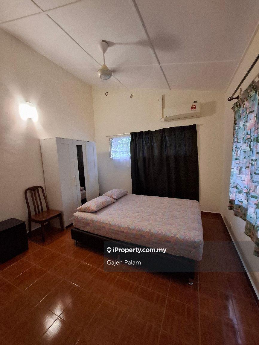 Banglo untuk Dijual di Seksyen 11, Petaling Jaya oleh Gajen Palam - iProperty.com.my