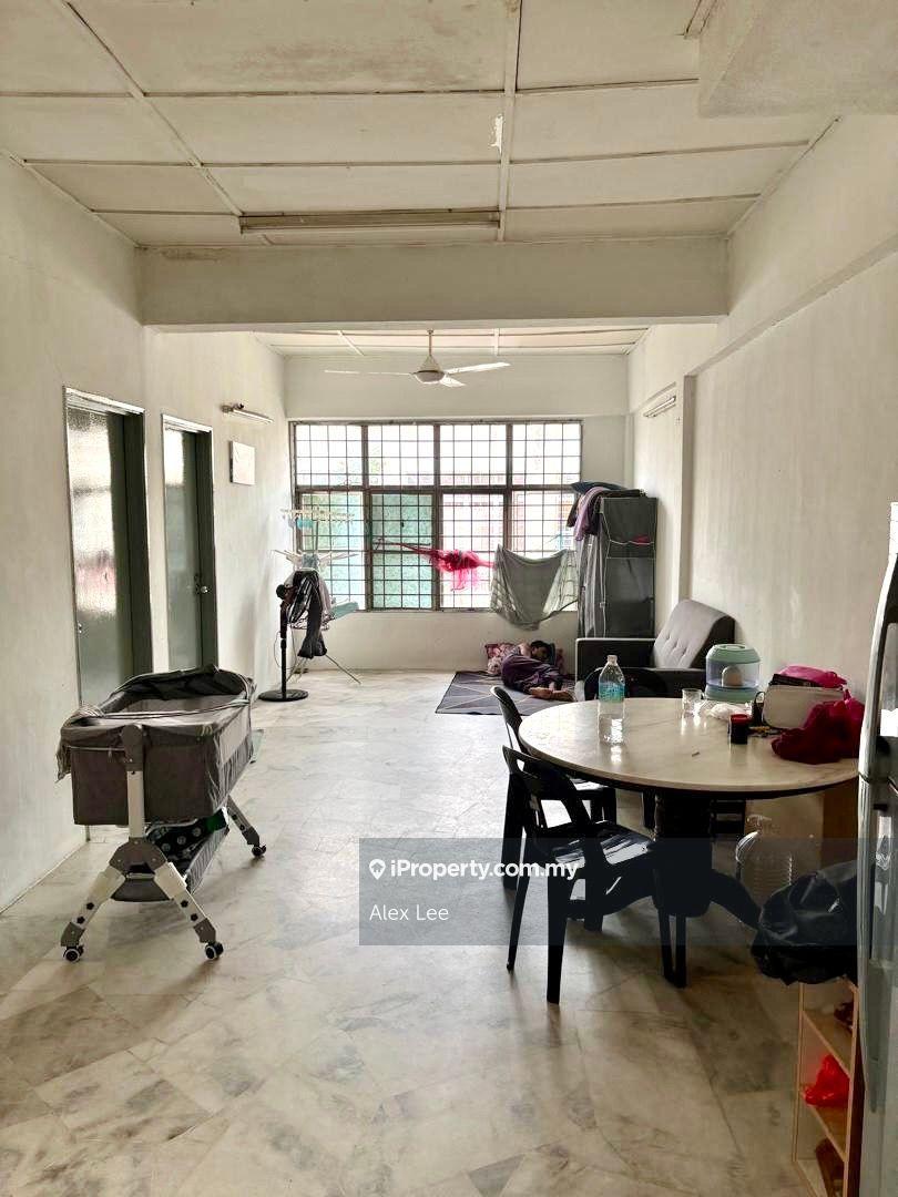 Flat for Sale in Pusat Bandar Puchong by Alex Lee - iProperty.com.my