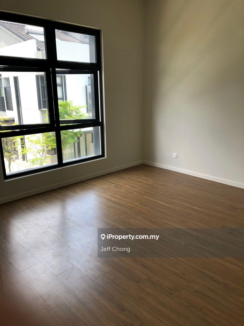 Rumah Berkembar untuk Dijual di Bandar Tropicana Aman, Telok Panglima Garang oleh Jeff Chong - iProperty.com.my