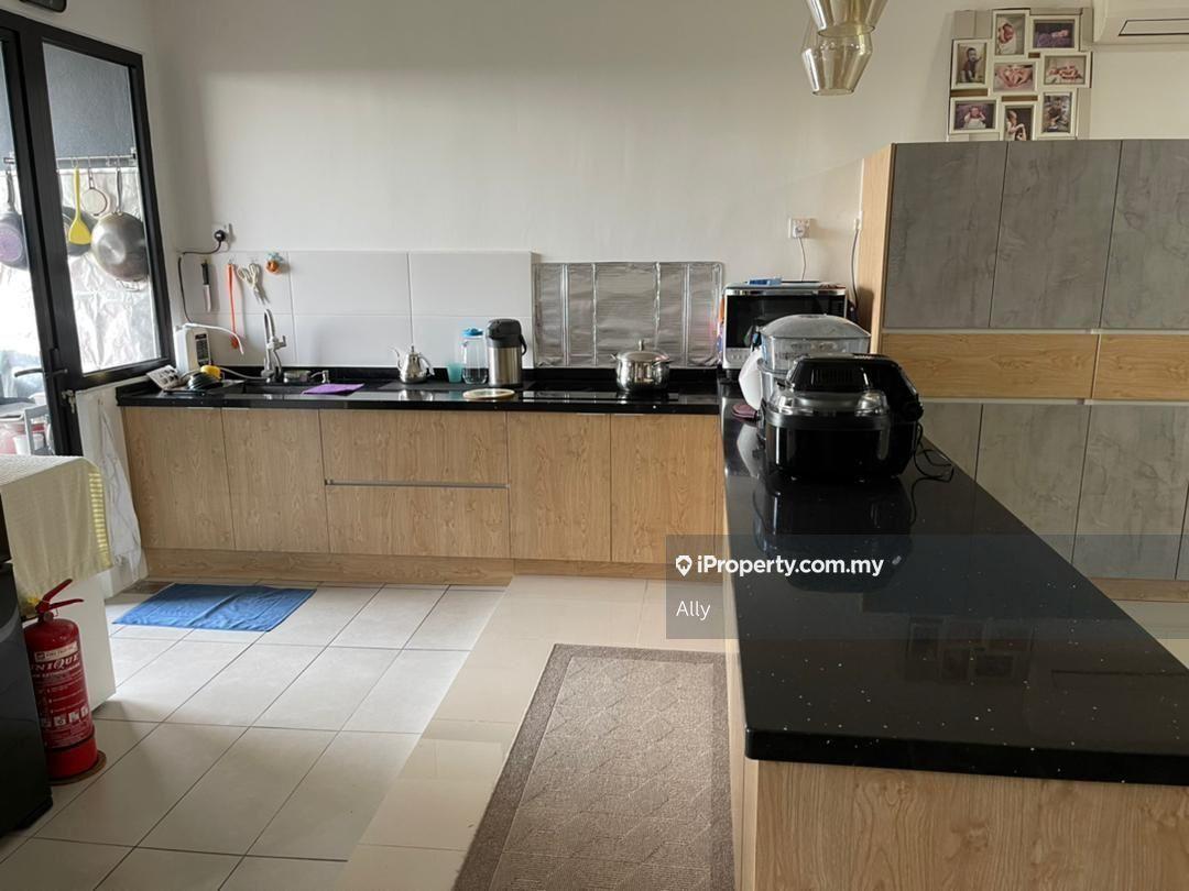 Rumah Bandar untuk Dijual di Ken Rimba, Shah Alam oleh Ally - iProperty.com.my