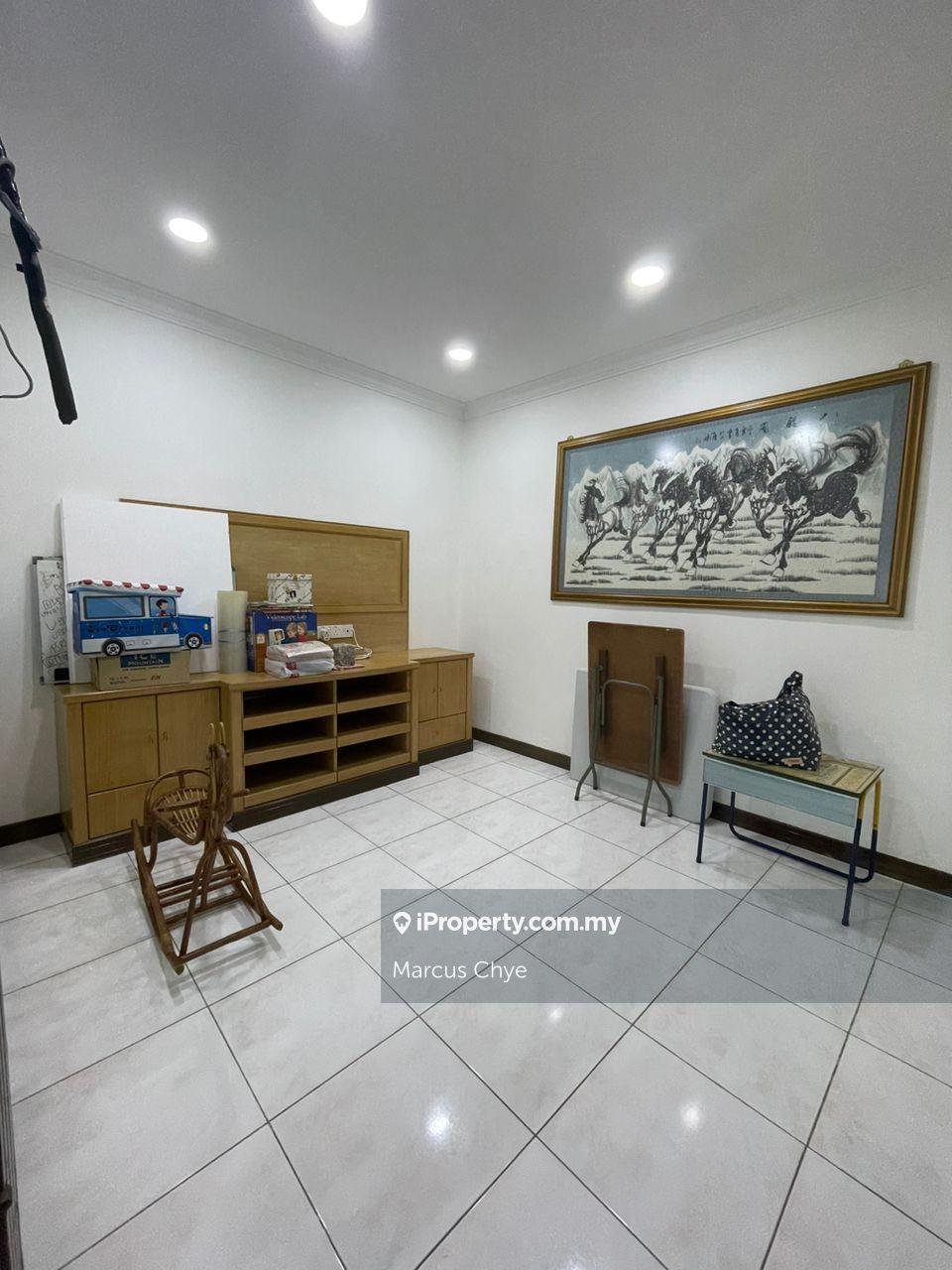 Rumah Pangsa untuk Dijual di Taman Selayang Utama oleh Marcus Chye - iProperty.com.my