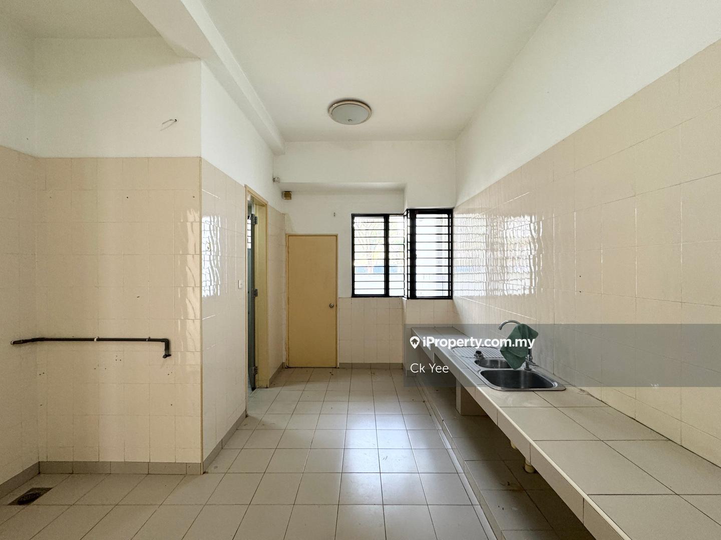 3-storey Terraced House for Sale in Taman Esplanad, Bukit Jalil by Ck Yee - iProperty.com.my