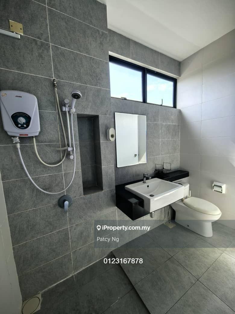 Rumah Berangkai 2 Tingkat untuk Dijual di Eco Majestic, Semenyih oleh Patcy Ng - iProperty.com.my