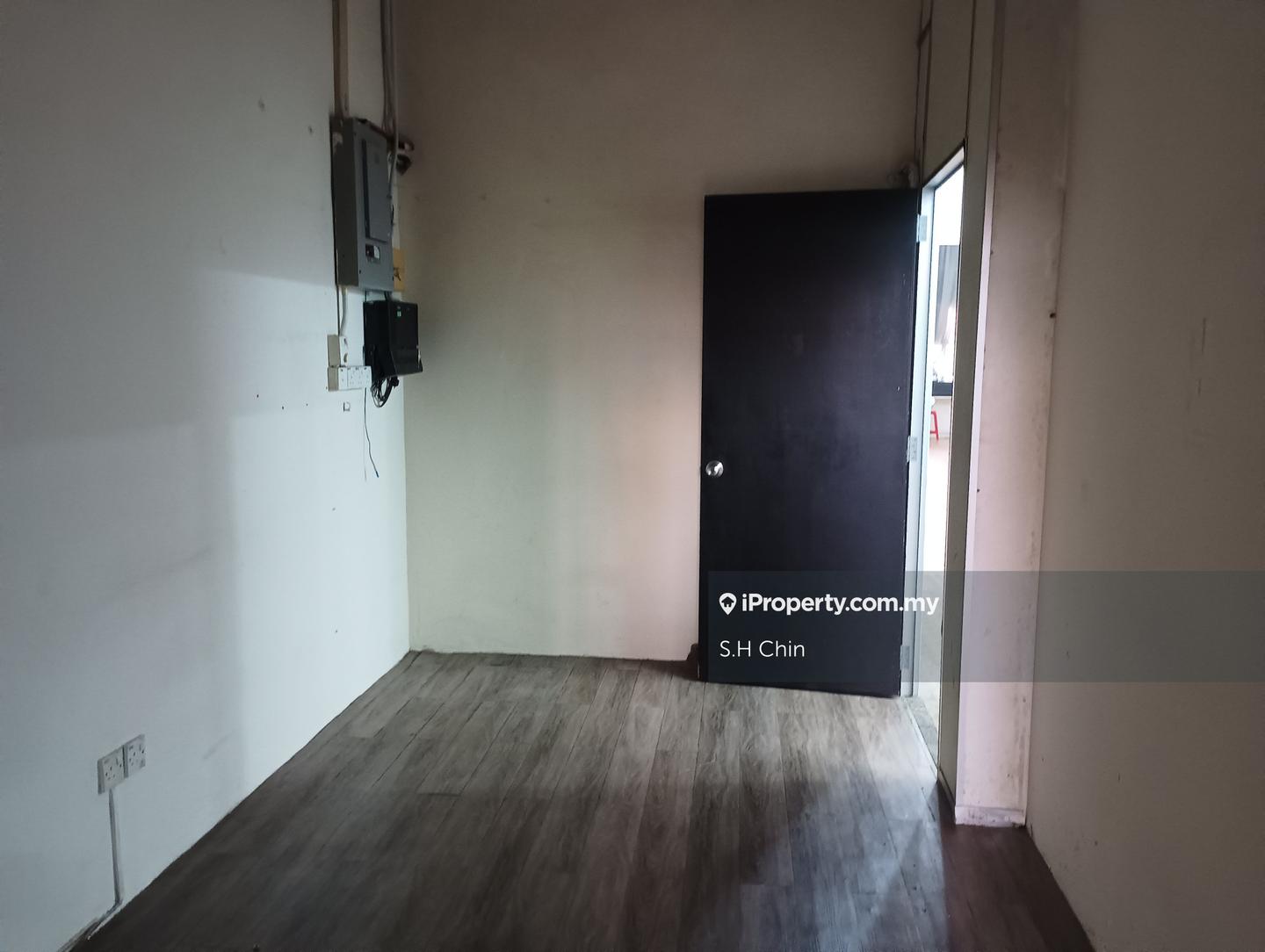 Shop-Office for Sale in Desa Pandan, Ampang by S.H Chin - iProperty.com.my