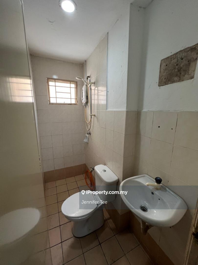 Service Residence for Sale in Casa Subang by Jennifer Tee - iProperty.com.my