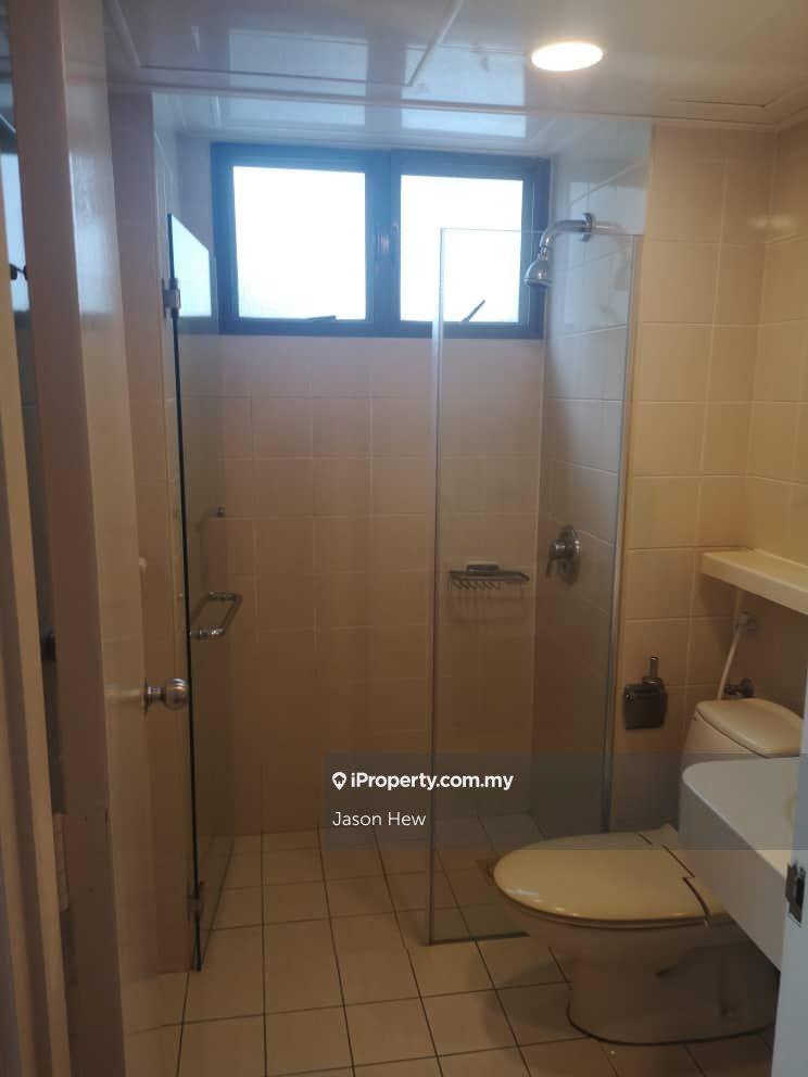 Service Residence for Rent in Saujana Villa by Jason Hew - iProperty.com.my