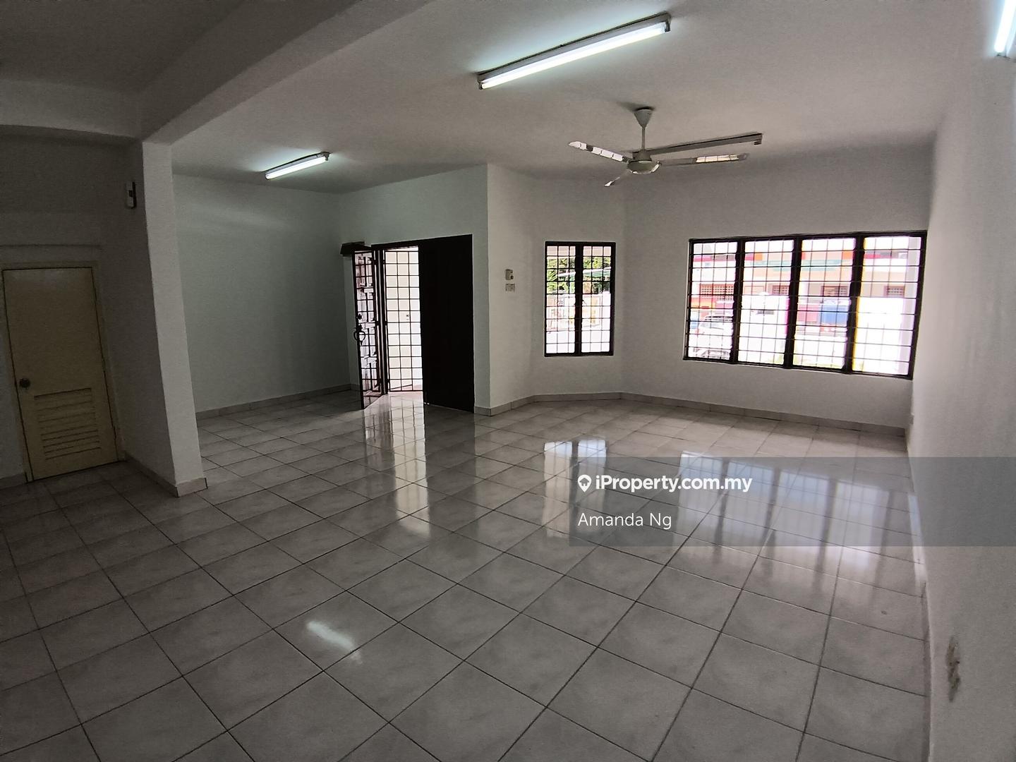 Rumah Berangkai 2 Tingkat untuk Disewa di Bandar Utama BU11, Bandar Utama oleh Amanda Ng - iProperty.com.my