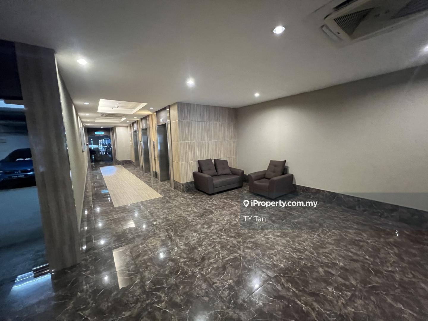 Residensi Servis untuk Dijual di Paragon Suites @ CIQ oleh TY Tan - iProperty.com.my