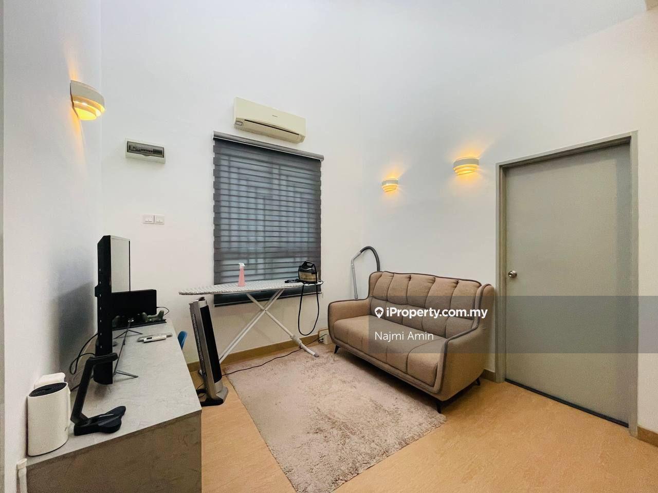 Rumah Berangkai 2 Tingkat untuk Dijual di Bandar Putera 2, Klang oleh Najmi Amin - iProperty.com.my