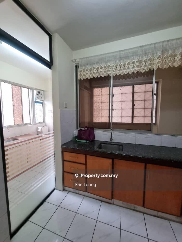 Kondominium untuk Dijual di Kelana D'Putera oleh Eric Leong - iProperty.com.my