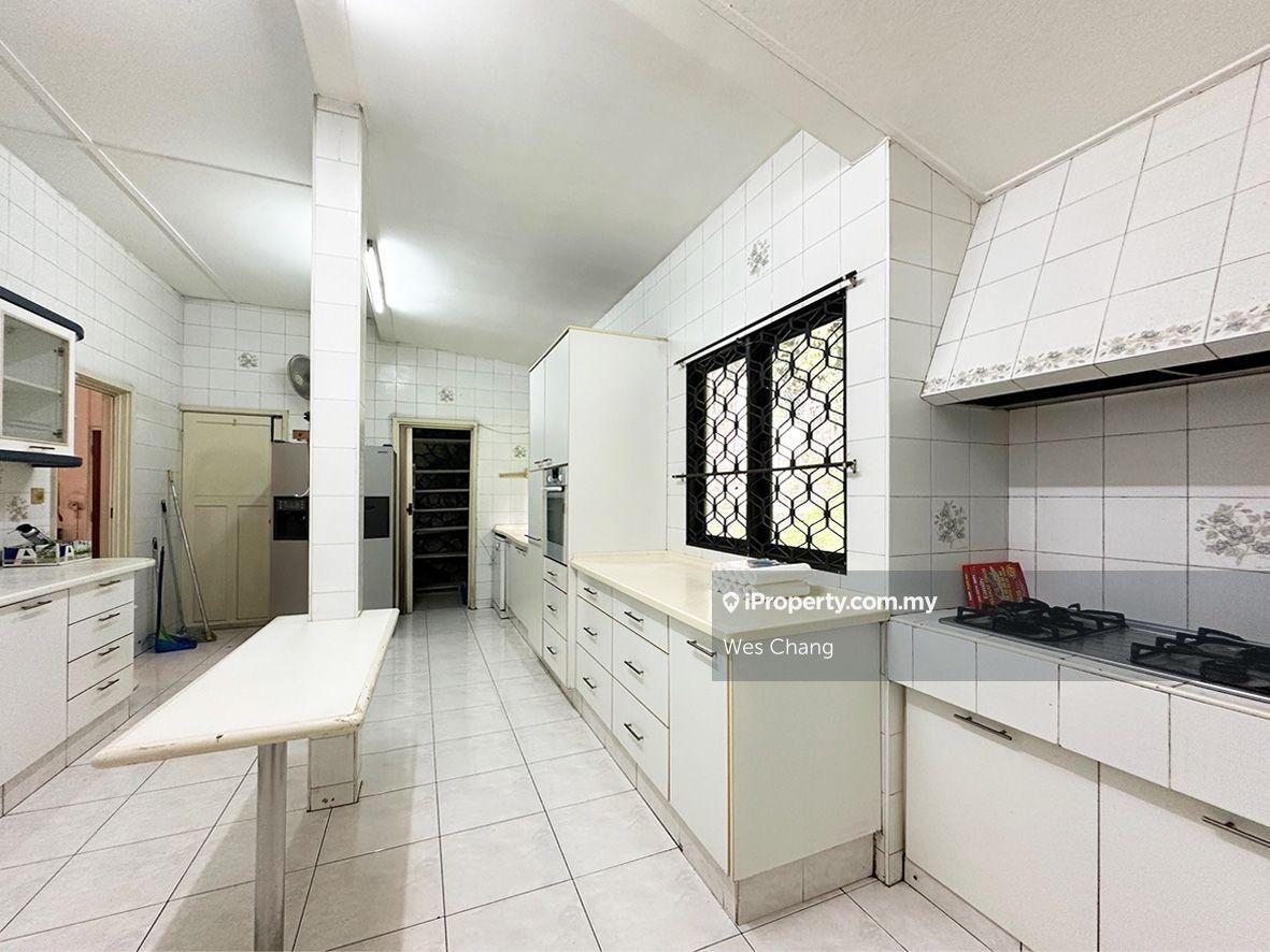 Bungalow House for Rent in Bukit Tunku (Kenny Hills), Kuala Lumpur by Wes Chang - iProperty.com.my