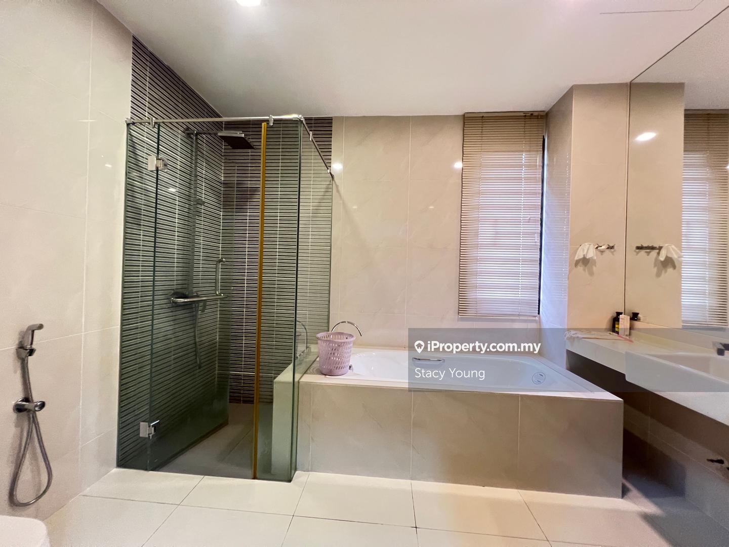Rumah Berkembar untuk Dijual di Bandar Mahkota Cheras, Cheras oleh Stacy Young - iProperty.com.my