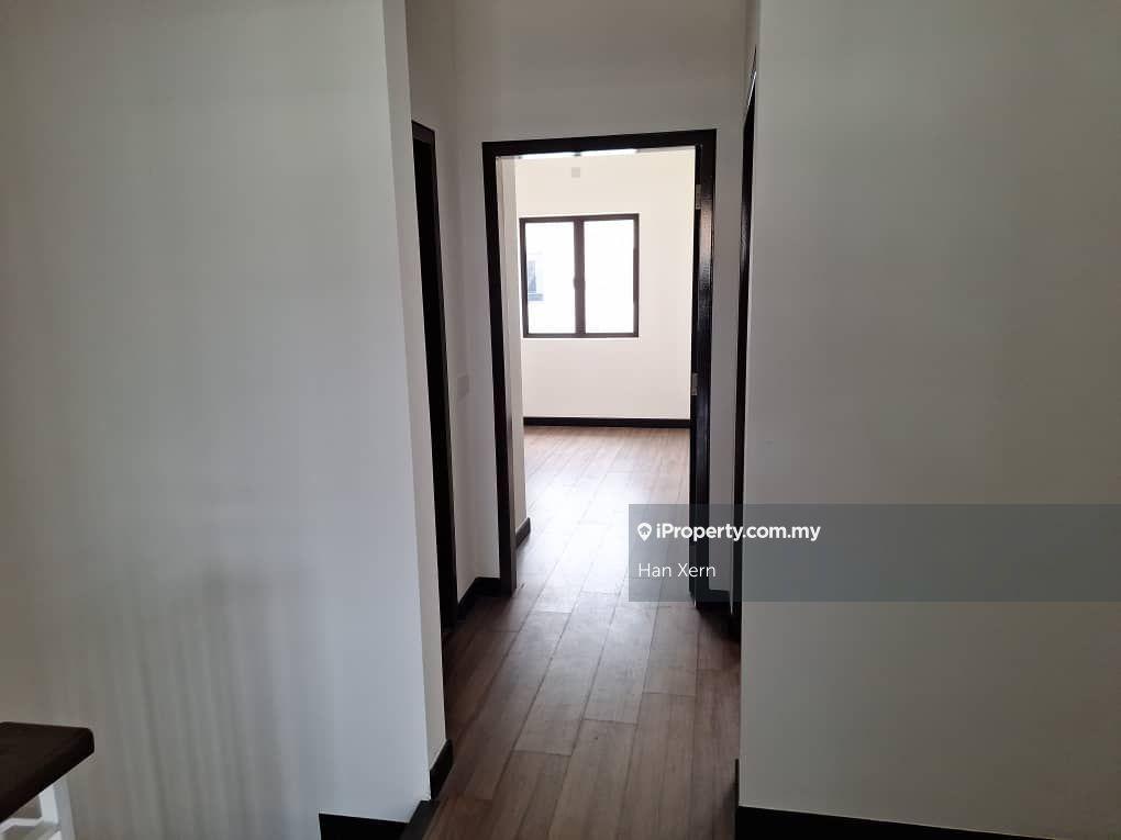 Rumah Berangkai 2 Tingkat untuk Dijual di Bandar Bukit Raja, Klang oleh Han Xern - iProperty.com.my