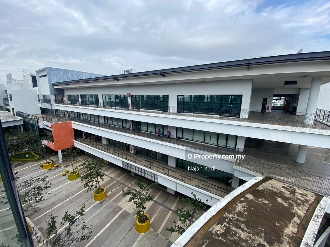 Banglo Komersial untuk Dijual di Cyberjaya, Cyberjaya oleh Najah Kadir - iProperty.com.my