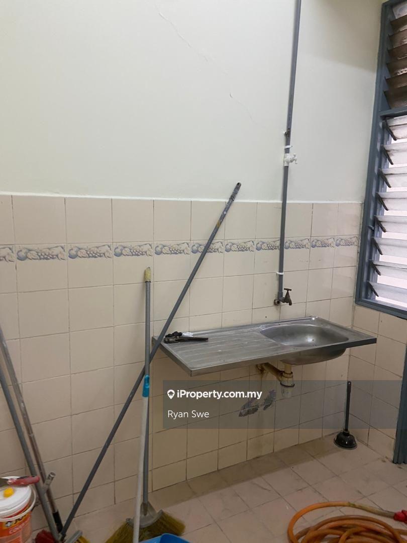 Kondominium untuk Dijual di Selayang Court oleh Ryan Swe - iProperty.com.my