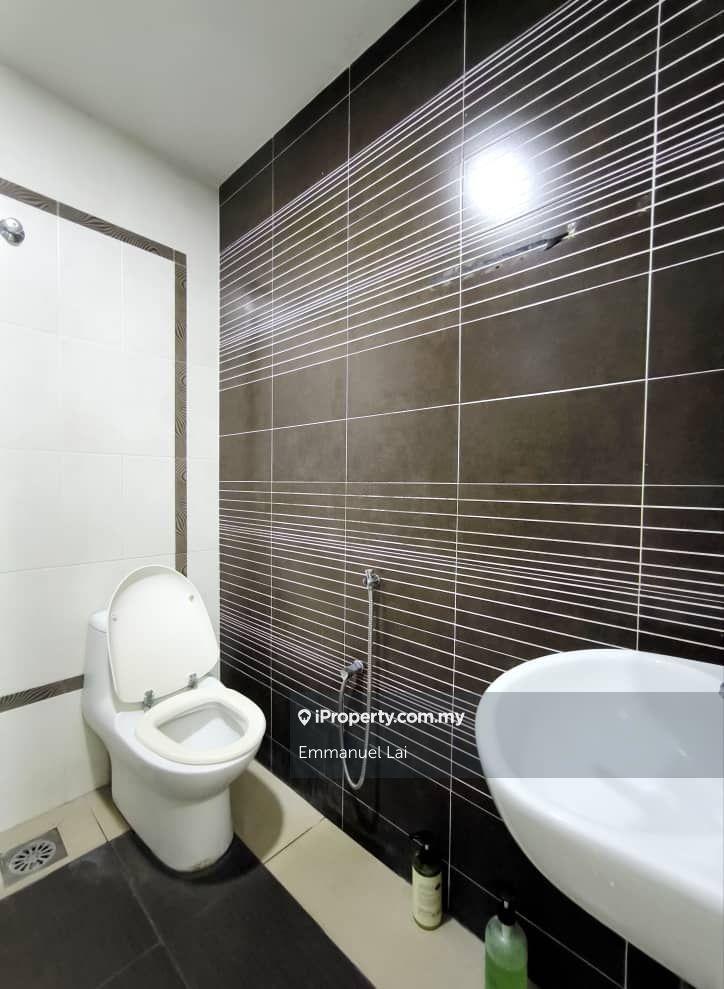 Semi-Detached House for Sale in TTDI End Lot House With 9 Feet Extra Land, Taman Tun Dr Ismail by Emmanuel Lai - iProperty.com.my