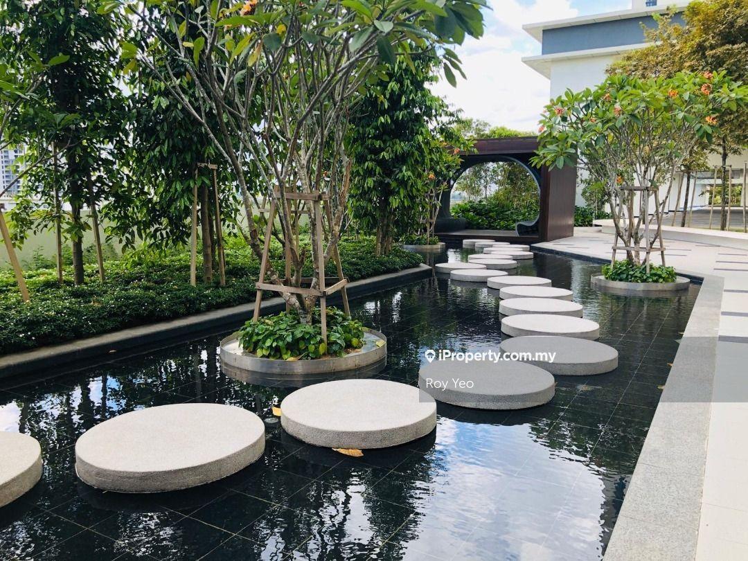 Service Residence for Rent in The Park Sky Residence by Roy Yeo - iProperty.com.my