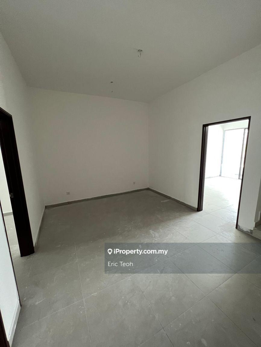 3-storey Terraced House for Sale in Residensi Bukit Orkid (Orchid Hills), Batu 9, Cheras by Eric Teoh - iProperty.com.my