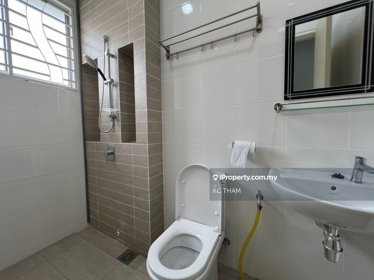 Rumah Berangkai 2 Tingkat untuk Dijual di Ixora Residences @ Bandar Seri Coalfields, Sungai Buloh oleh KC THAM - iProperty.com.my