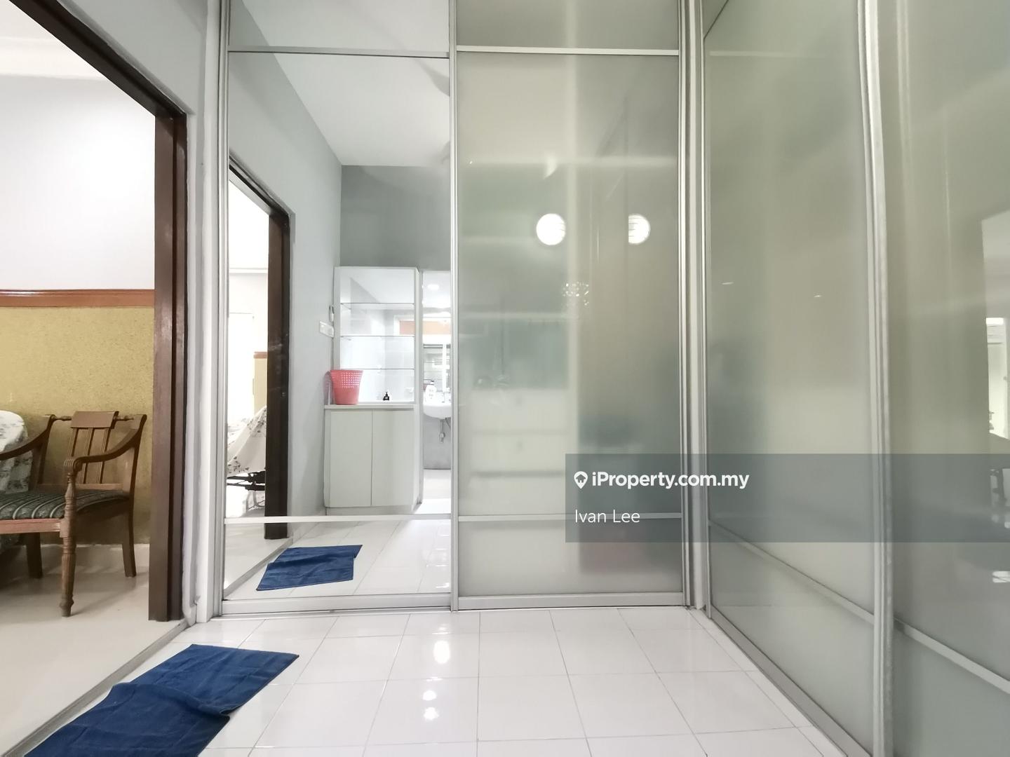 Rumah Berkembar untuk Dijual di SS3, Petaling Jaya oleh Ivan Lee - iProperty.com.my