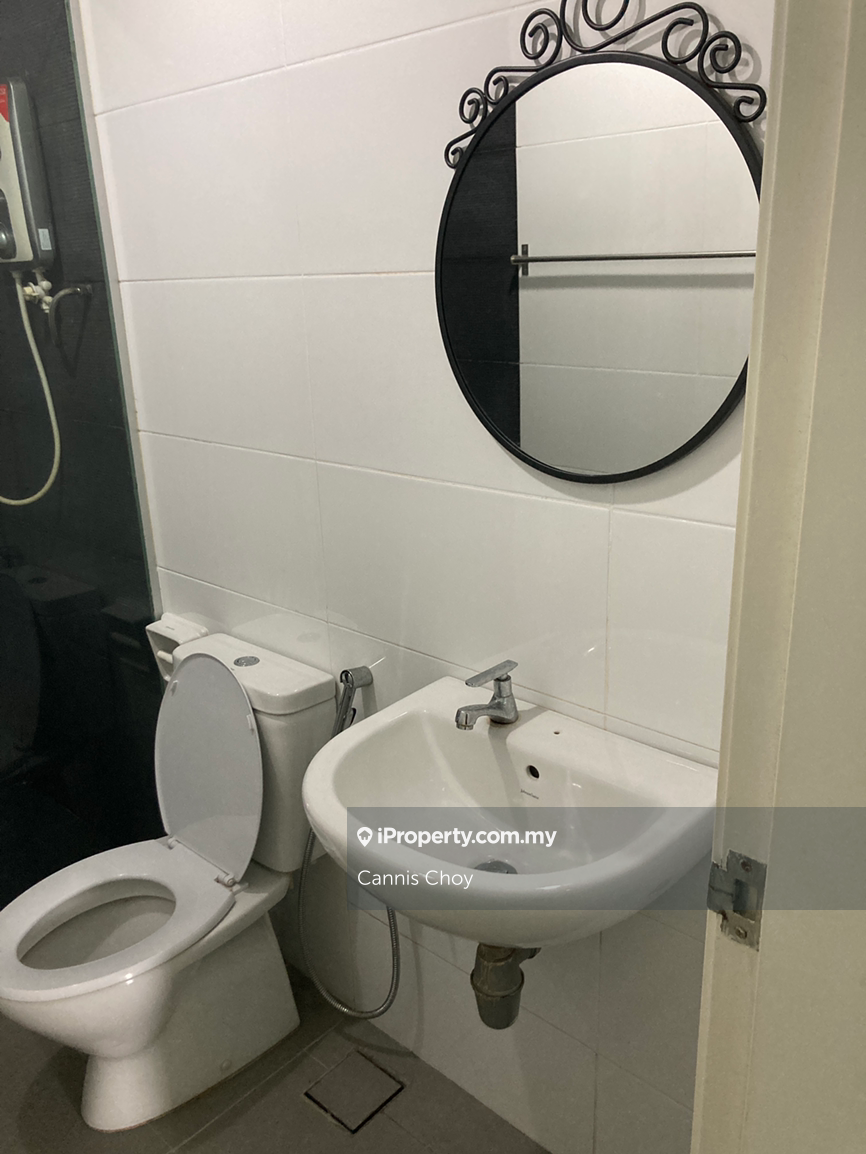 Service Residence for Rent in Utropolis Suites 1 by Cannis Choy - iProperty.com.my