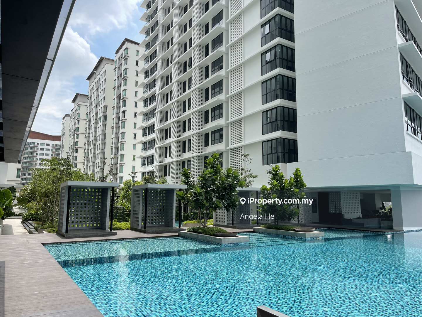 Service Residence for Rent in Lot 15 by Angela He - iProperty.com.my
