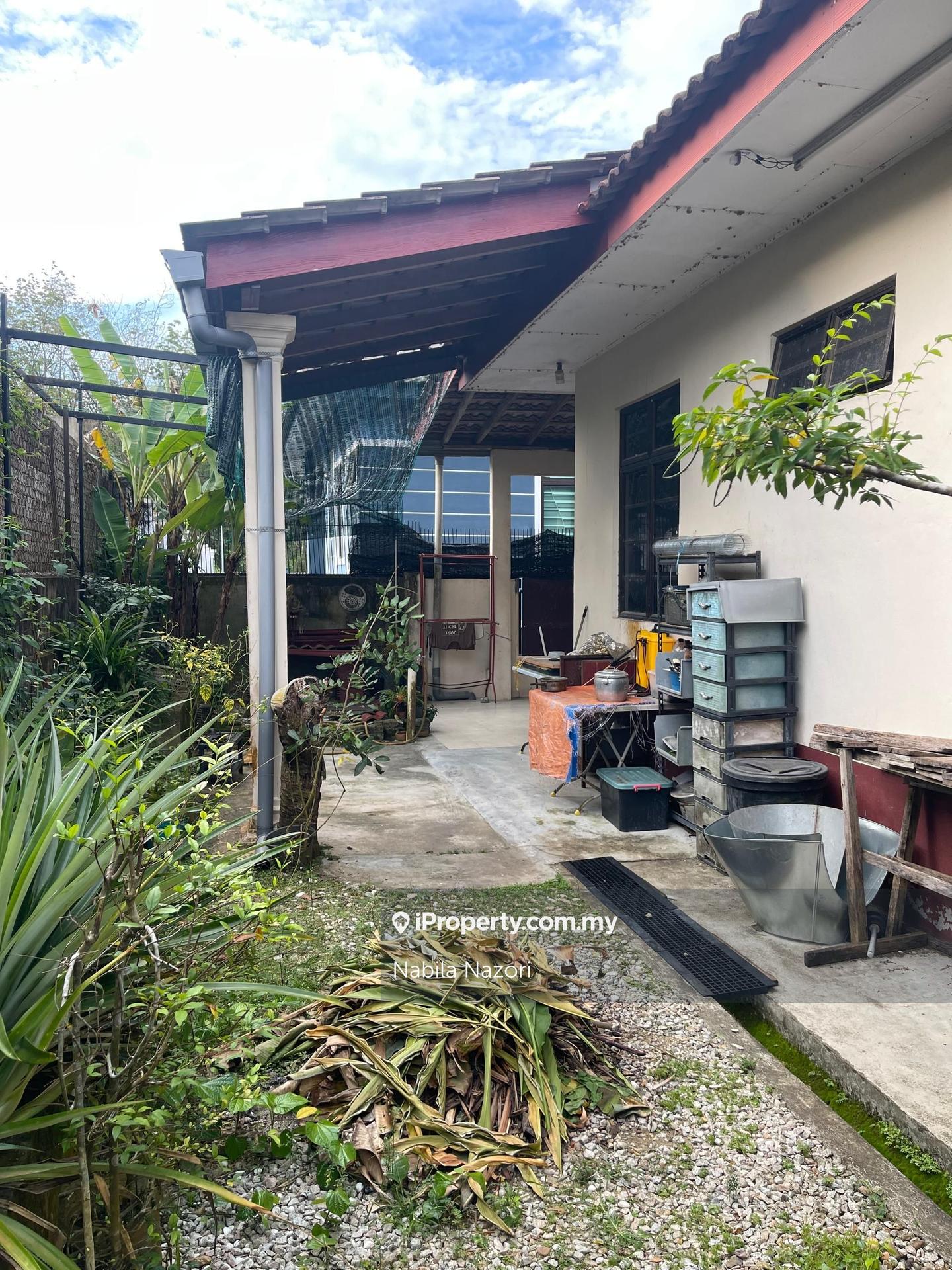 Banglo untuk Dijual di Ulu Sat, Machang oleh Nabila Nazori - iProperty.com.my