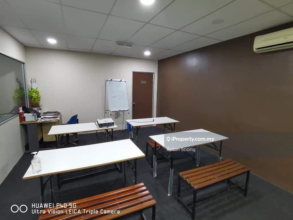 Shop-Office for Sale in Pusat Perniagaan Putra Sentosa, Bukit Baru by Robin Soong - iProperty.com.my