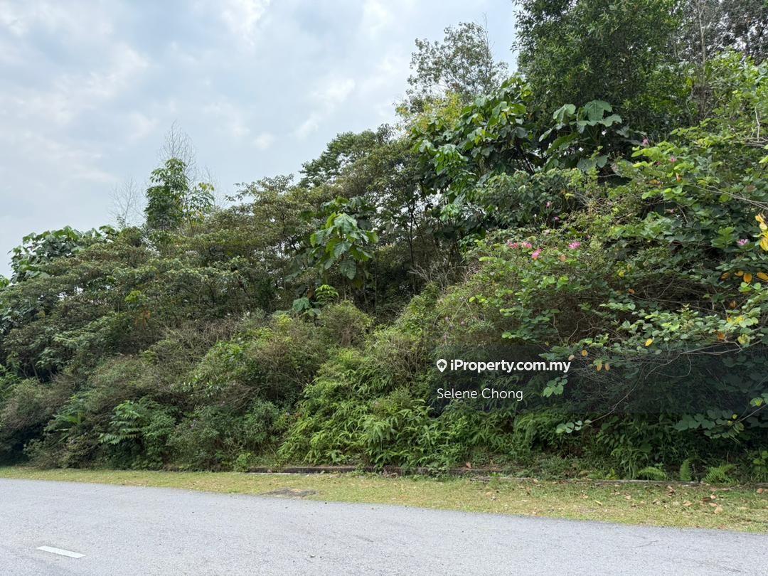 Banglo Tanah untuk Dijual di College Heights Garden Resort, Setul oleh Selene Chong - iProperty.com.my