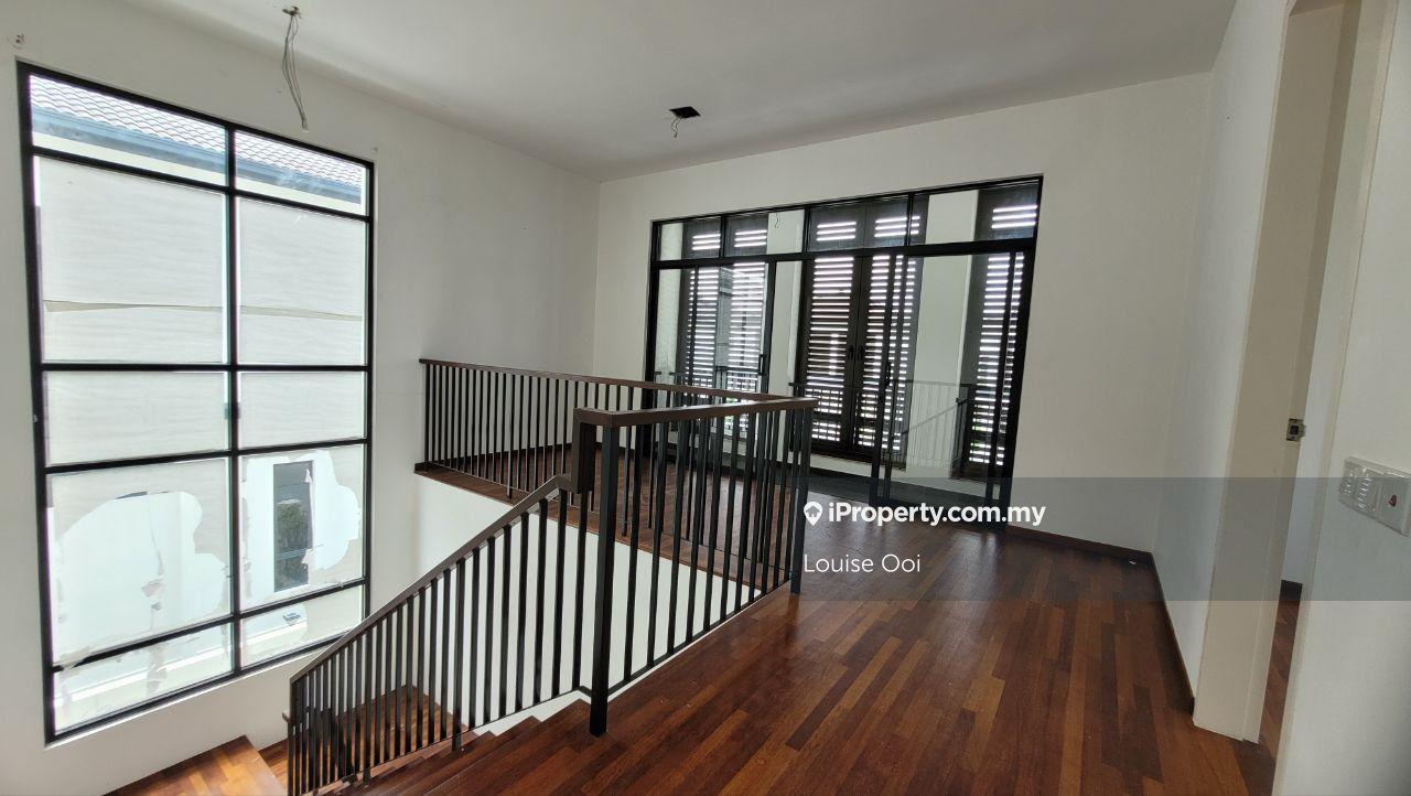 Bungalow House for Sale in Bandar Puncak Alam, Puncak Alam by Louise Ooi - iProperty.com.my