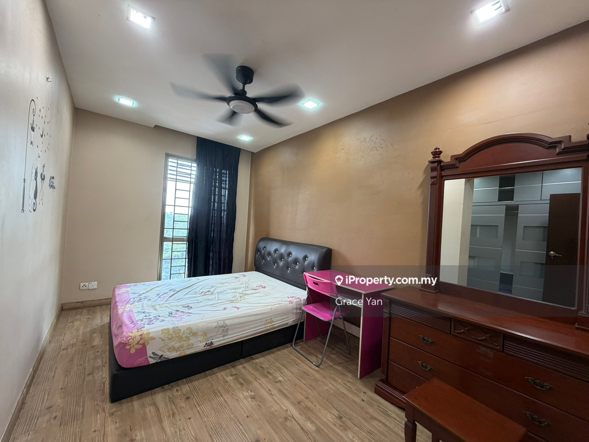 Apartment for Rent in Molek Pine 2 by Grace Yan - iProperty.com.my