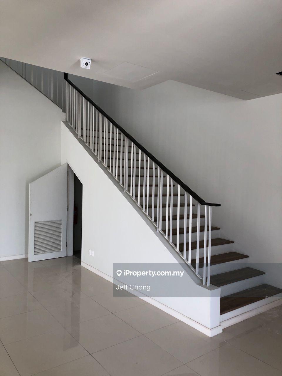 Rumah Berkembar untuk Dijual di Bandar Tropicana Aman, Telok Panglima Garang oleh Jeff Chong - iProperty.com.my