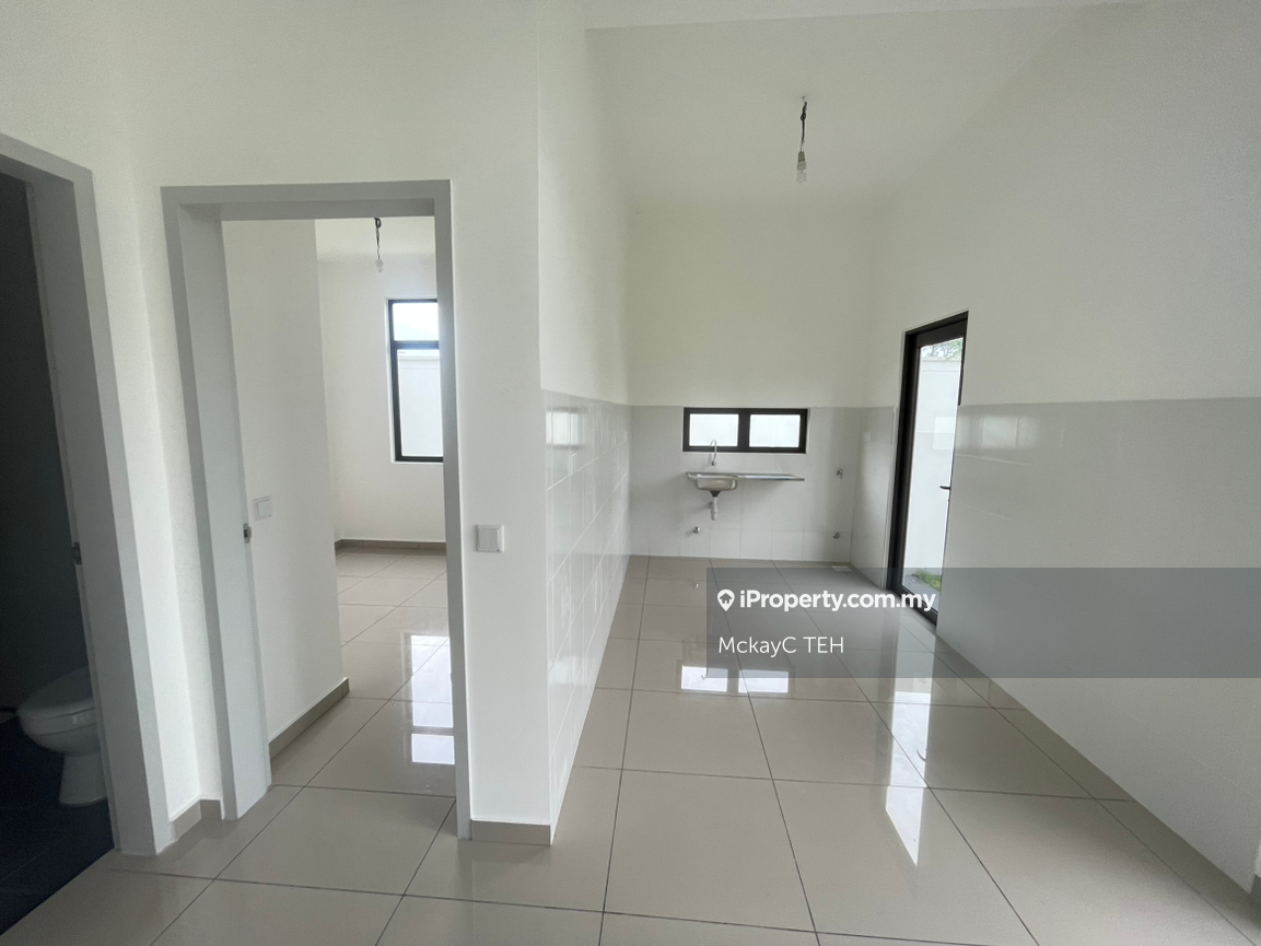 Semi-Detached House for Rent in Bandar Puncak Alam, Puncak Alam by MckayC TEH - iProperty.com.my