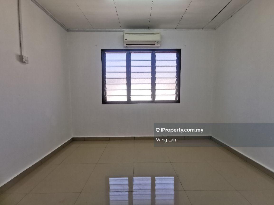 Rumah Berangkai 1.5 Tingkat untuk Disewa di Bandar Baru Sri Petaling, Sri Petaling oleh Wing Lam - iProperty.com.my
