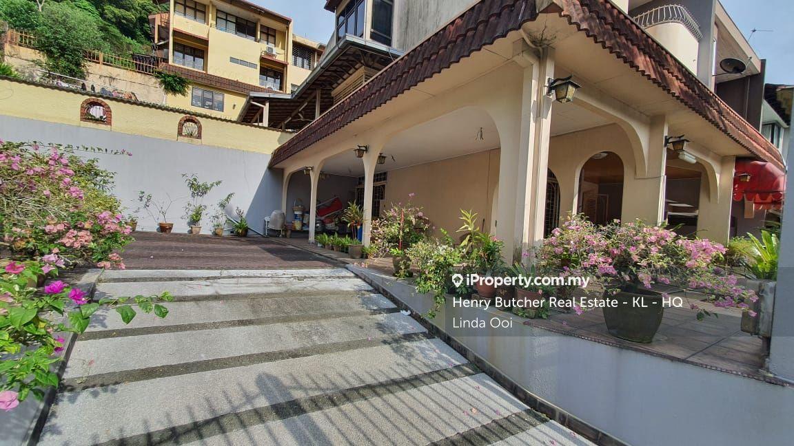 3-storey Terraced House for Sale in Dataran Ukay, Ampang by Linda Ooi - iProperty.com.my