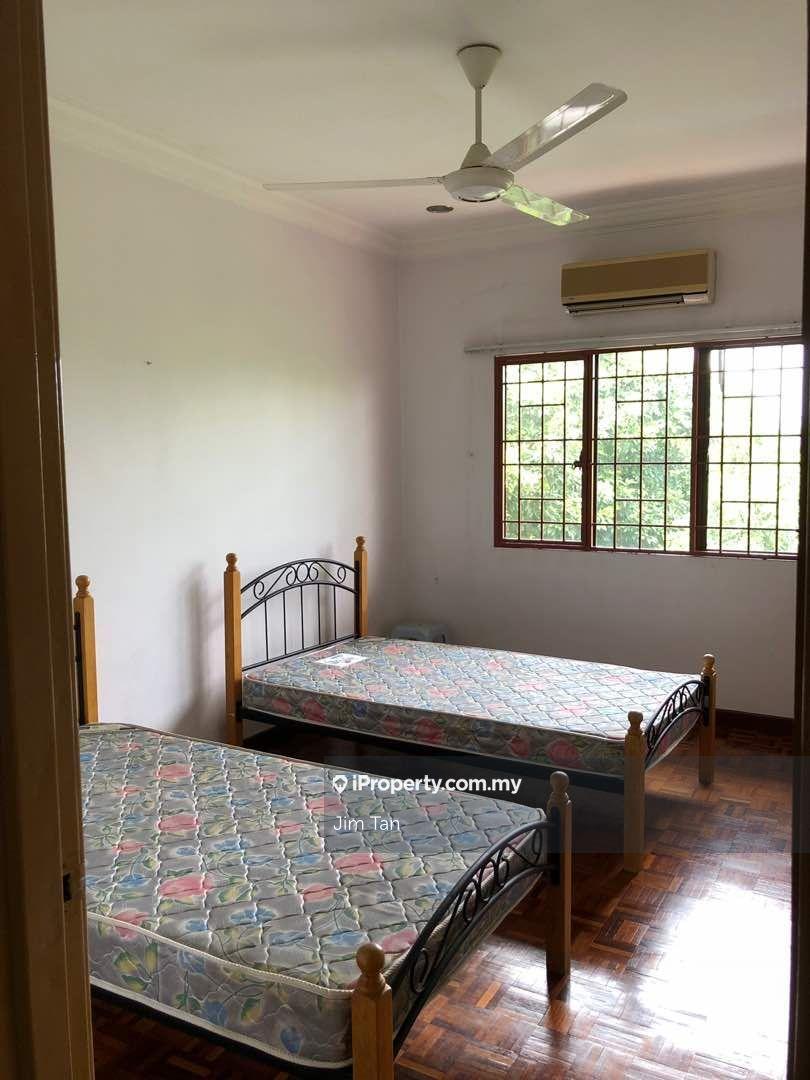 Rumah Bandar untuk Disewa di Villa Laman Tasik, Bandar Sri Permaisuri, Cheras oleh Jim Tan - iProperty.com.my