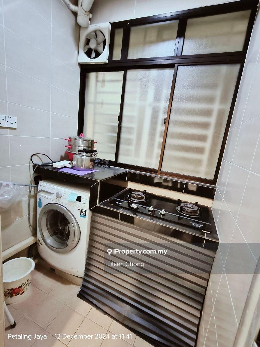 Service Residence for Rent in Pelangi Damansara Sentral by Eileen Chong - iProperty.com.my