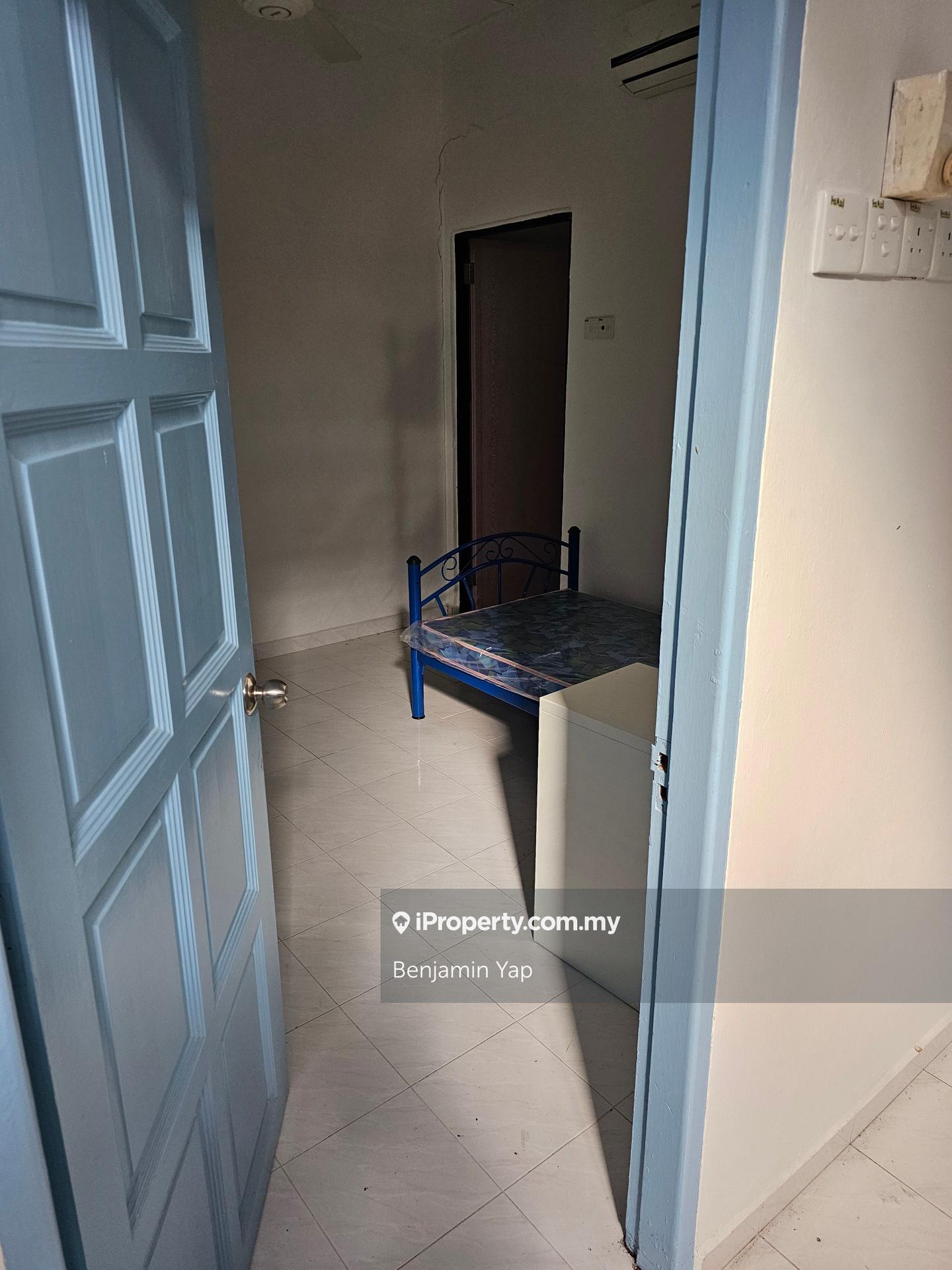 1-storey Terraced House for Sale in Taman Kedua, Bukit Baru by Benjamin Yap - iProperty.com.my