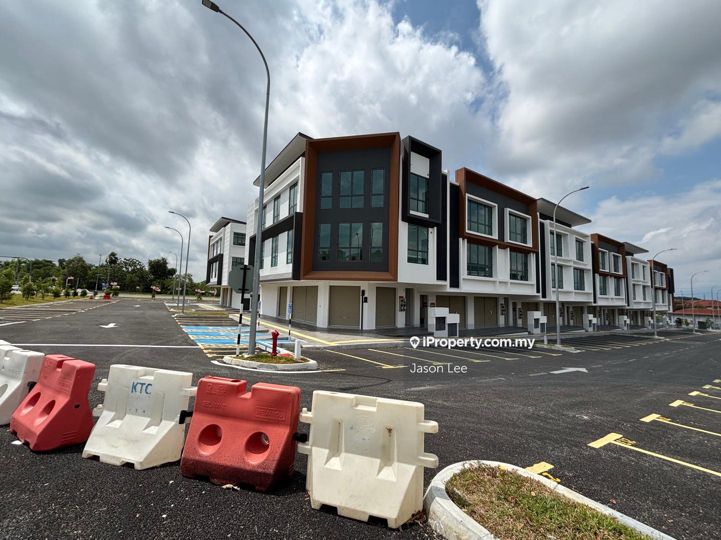 Shop for Rent in Bandar Seri Putra, Bangi by Jason Lee - iProperty.com.my