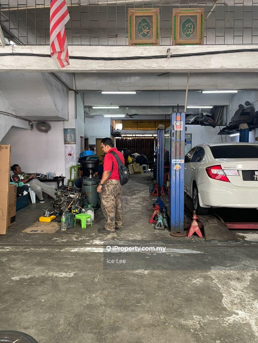Kilang Teres untuk Disewa di Seksyen 25, Shah Alam oleh Ice Lee - iProperty.com.my