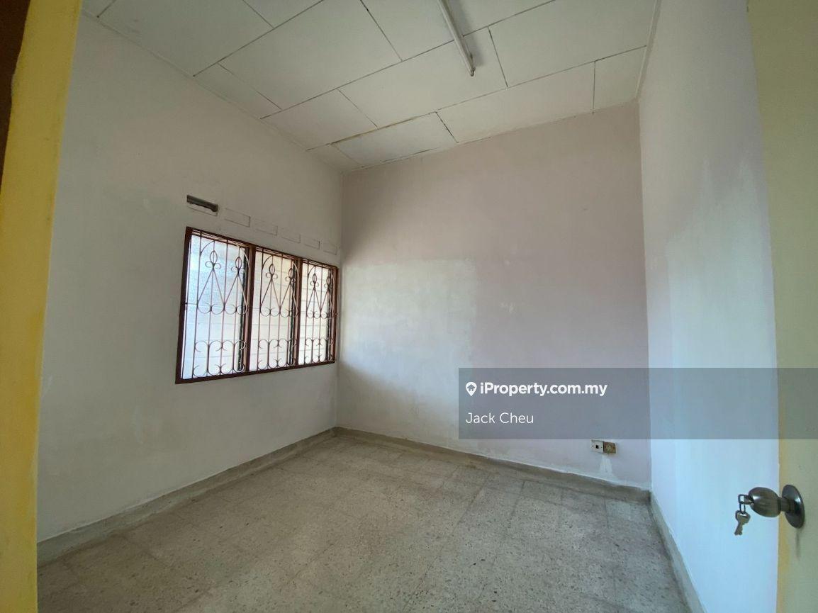 Rumah Berangkai 1 Tingkat untuk Dijual di Taman Pelangi, Johor Bahru oleh Jack Cheu - iProperty.com.my