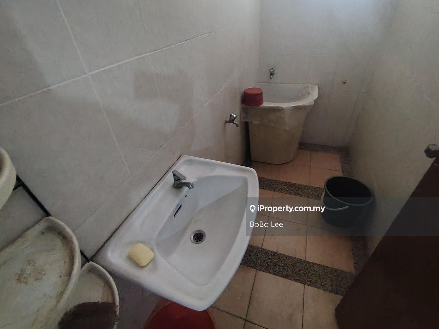 Bungalow House for Sale in Taman Overseas Union (Taman Oug), Jalan Klang Lama (Old Klang Road) by BoBo Lee - iProperty.com.my