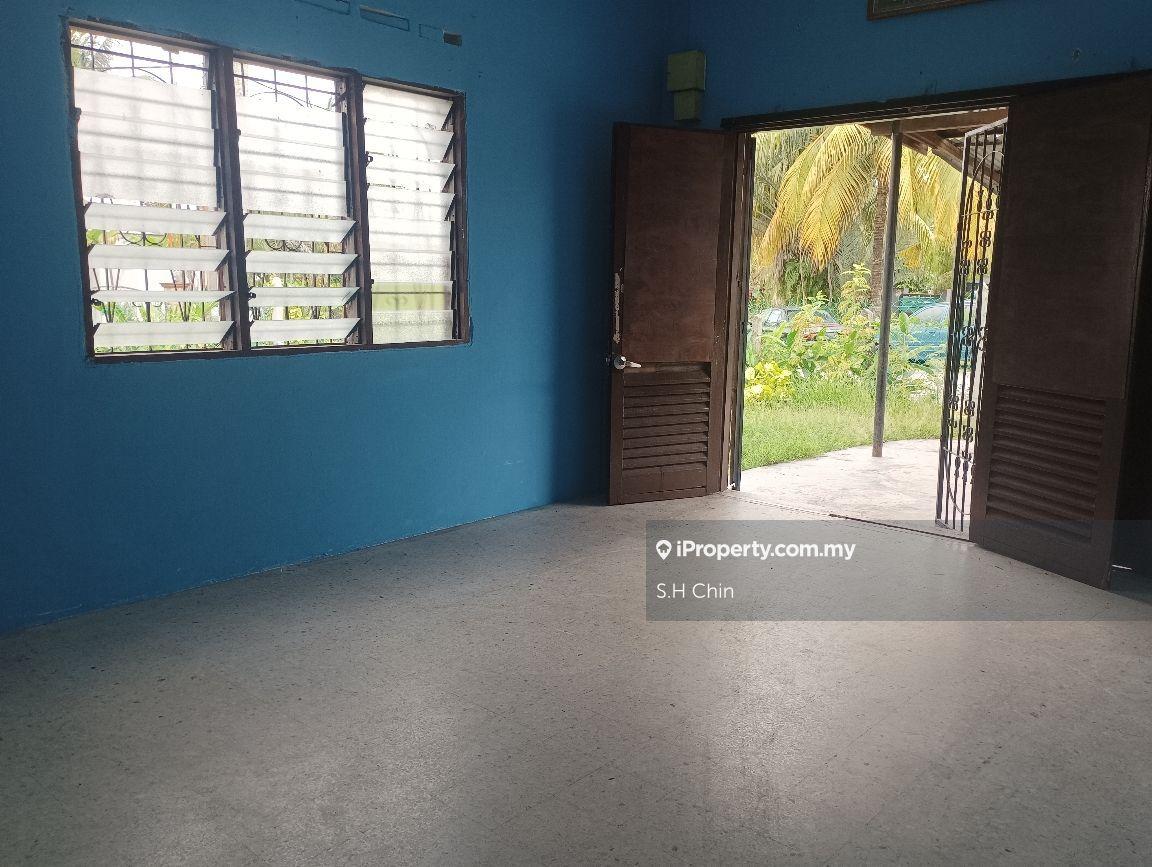 Rumah Berangkai 1 Tingkat untuk Dijual di Desa Semenyih, Semenyih oleh S.H Chin - iProperty.com.my