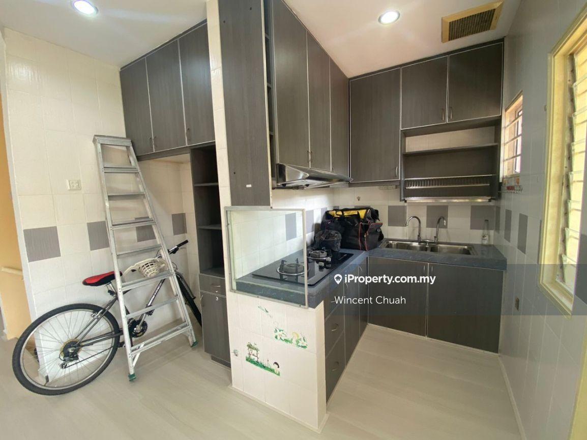 Townhouse for Sale in Taman Amansiara, Rawang by Wincent Chuah - iProperty.com.my