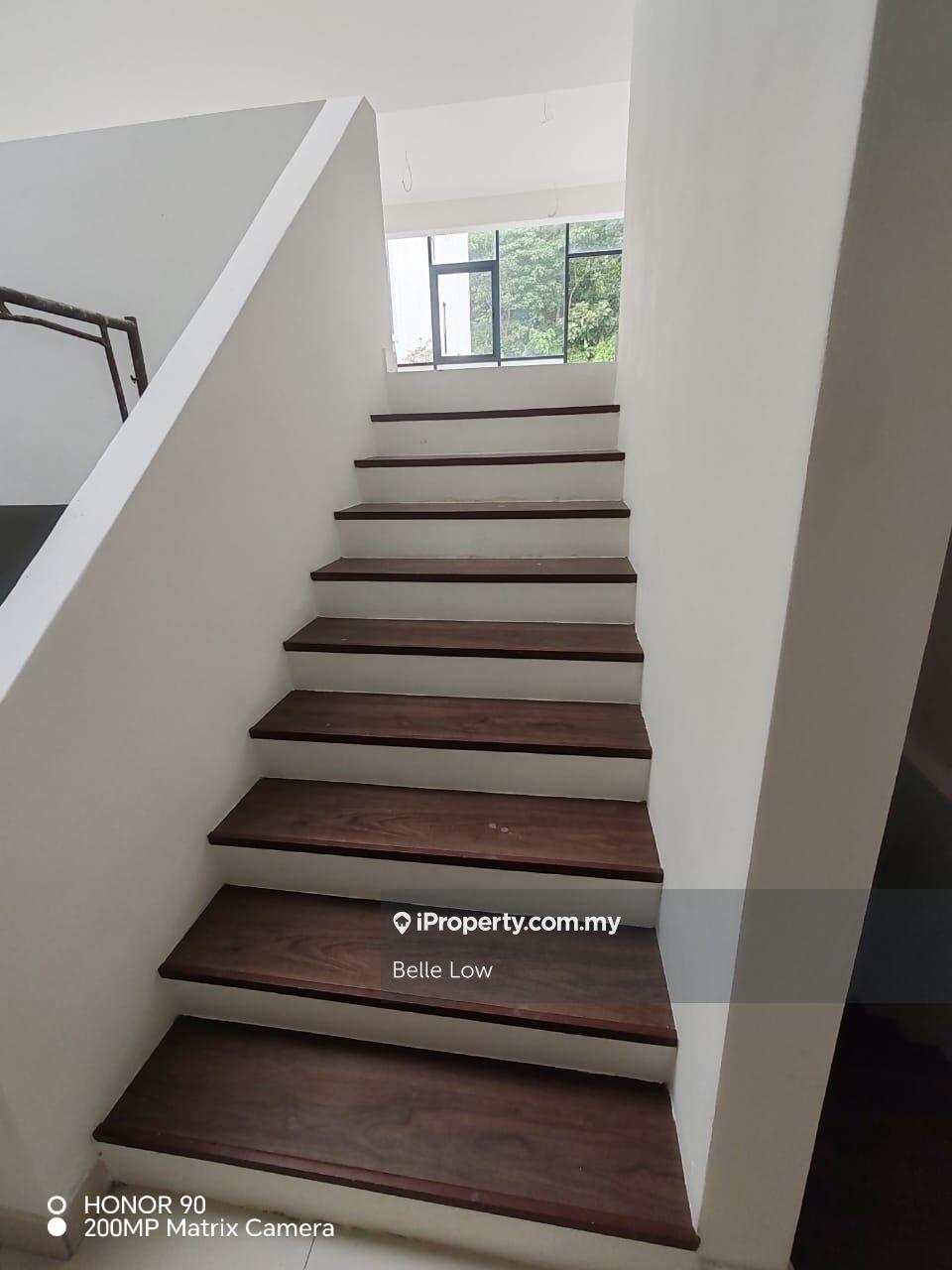 4-storey Terraced House for Sale in Damansara Perdana, Selangor by Belle Low - iProperty.com.my