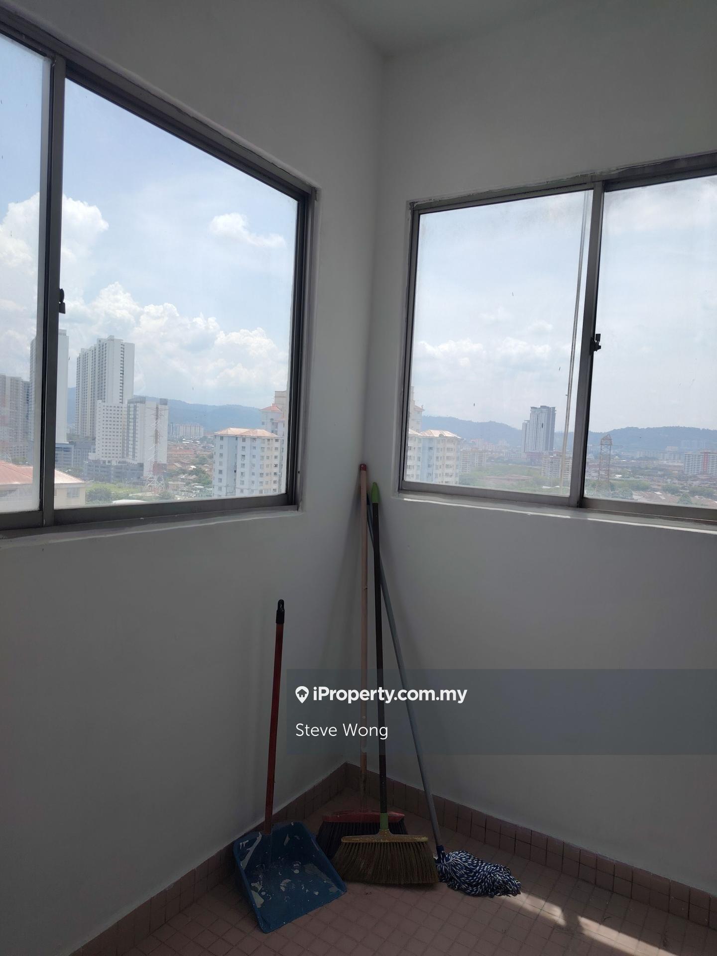 Condominium for Sale in Bam Villa by Steve Wong - iProperty.com.my